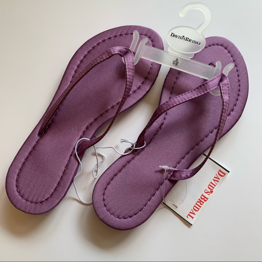 DAVIDS BRIDAL flip flops 🆕 NWT